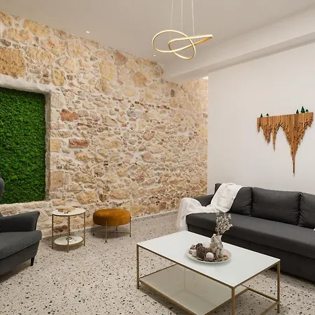 Michalis Nchouse 33 With Parking Holiday home