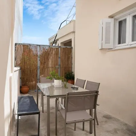 Michalis Nchouse 33 With Parking * Chania (Crete)