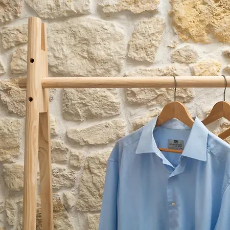 Michalis Nchouse 33 * ハニア