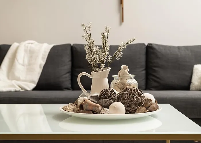 Michalis Nchouse 33 *