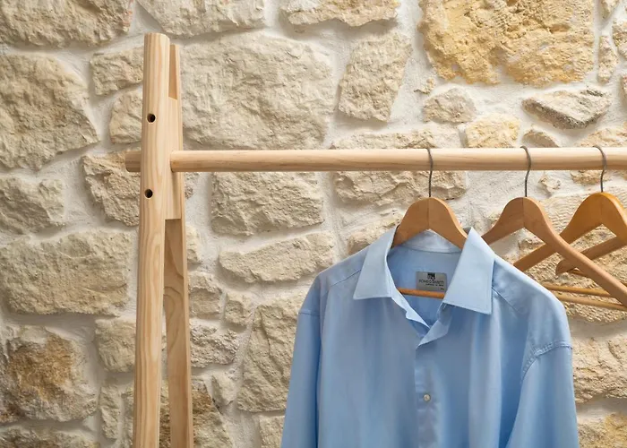 Michalis Nchouse 33 * Χανιά